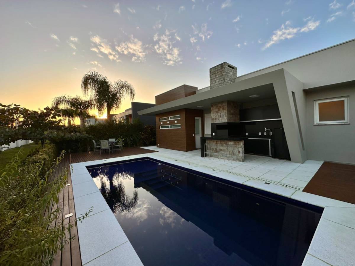Casa em Condomínio 4 dormitórios para venda, Enseada em Xangri-lá | Ref.: 12834