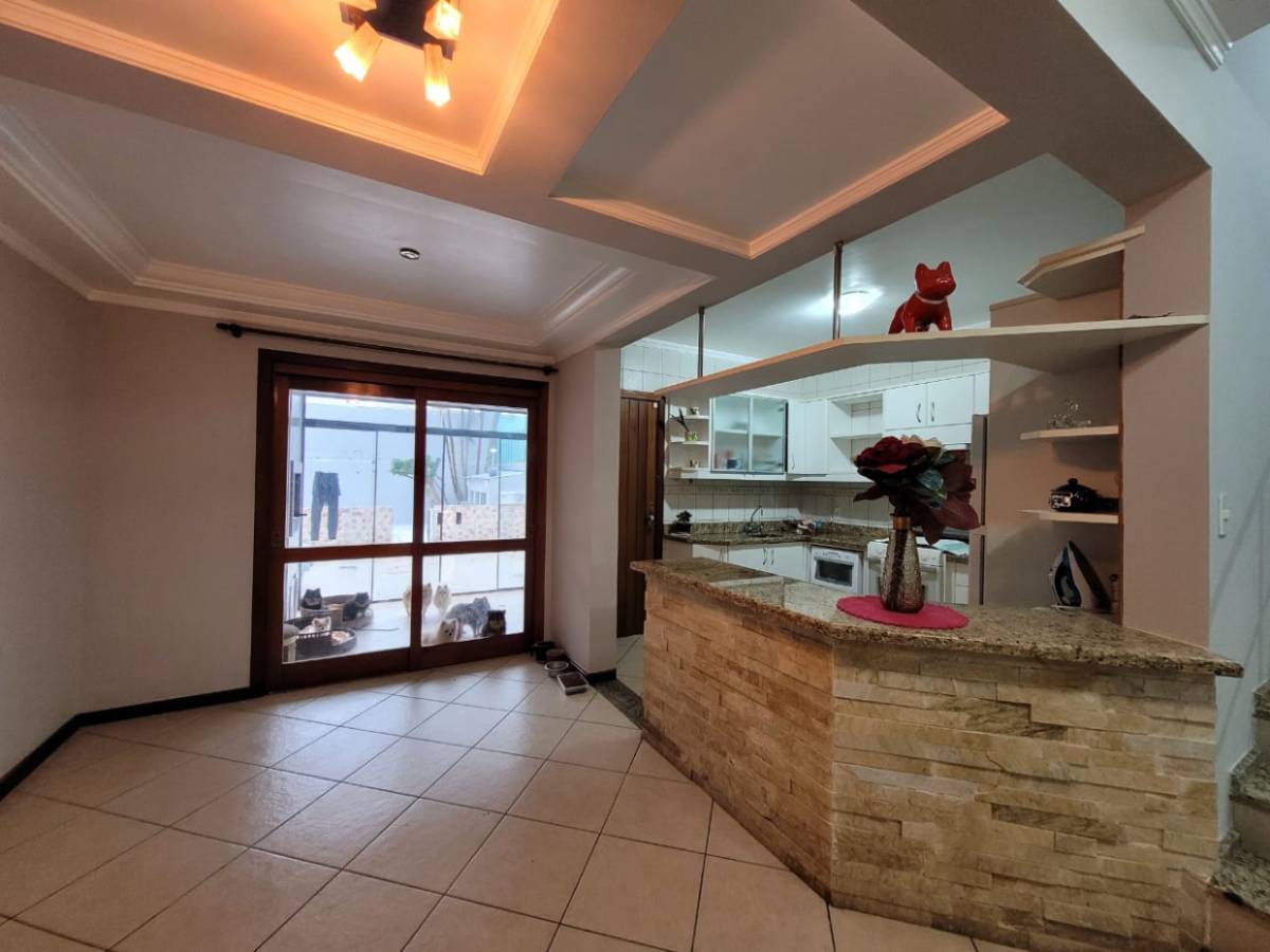 Casa 3 dormitórios para venda, Ipanema em Porto Alegre | Ref.: 13030