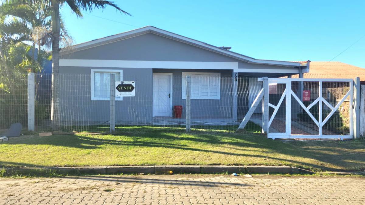 Casa 4 dormitórios para venda,  Zona Norte  em Capão da Canoa | Ref.: 15852
