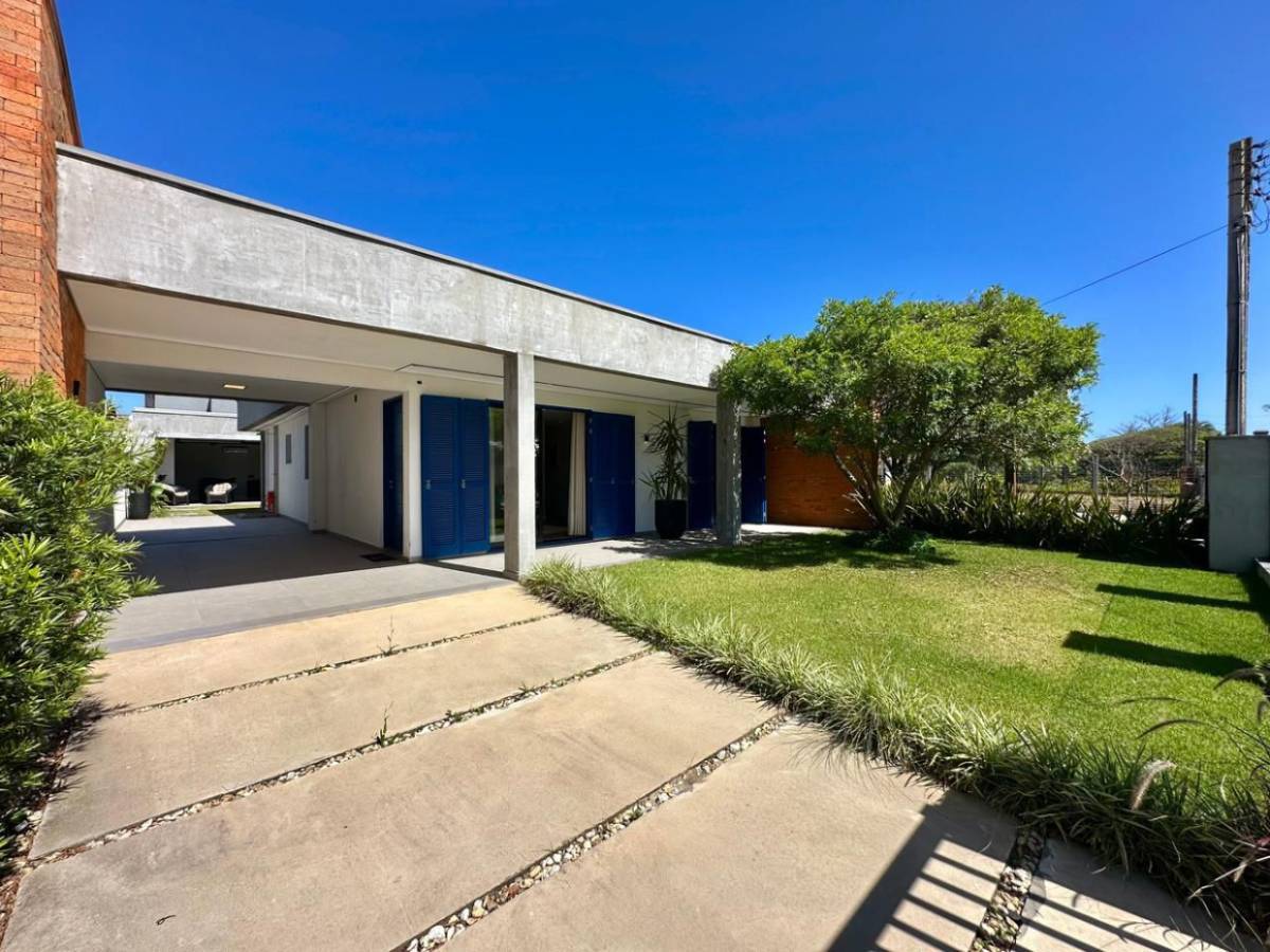 Casa 4 dormitórios para venda, Centro em Xangri lá | Ref.: 15930