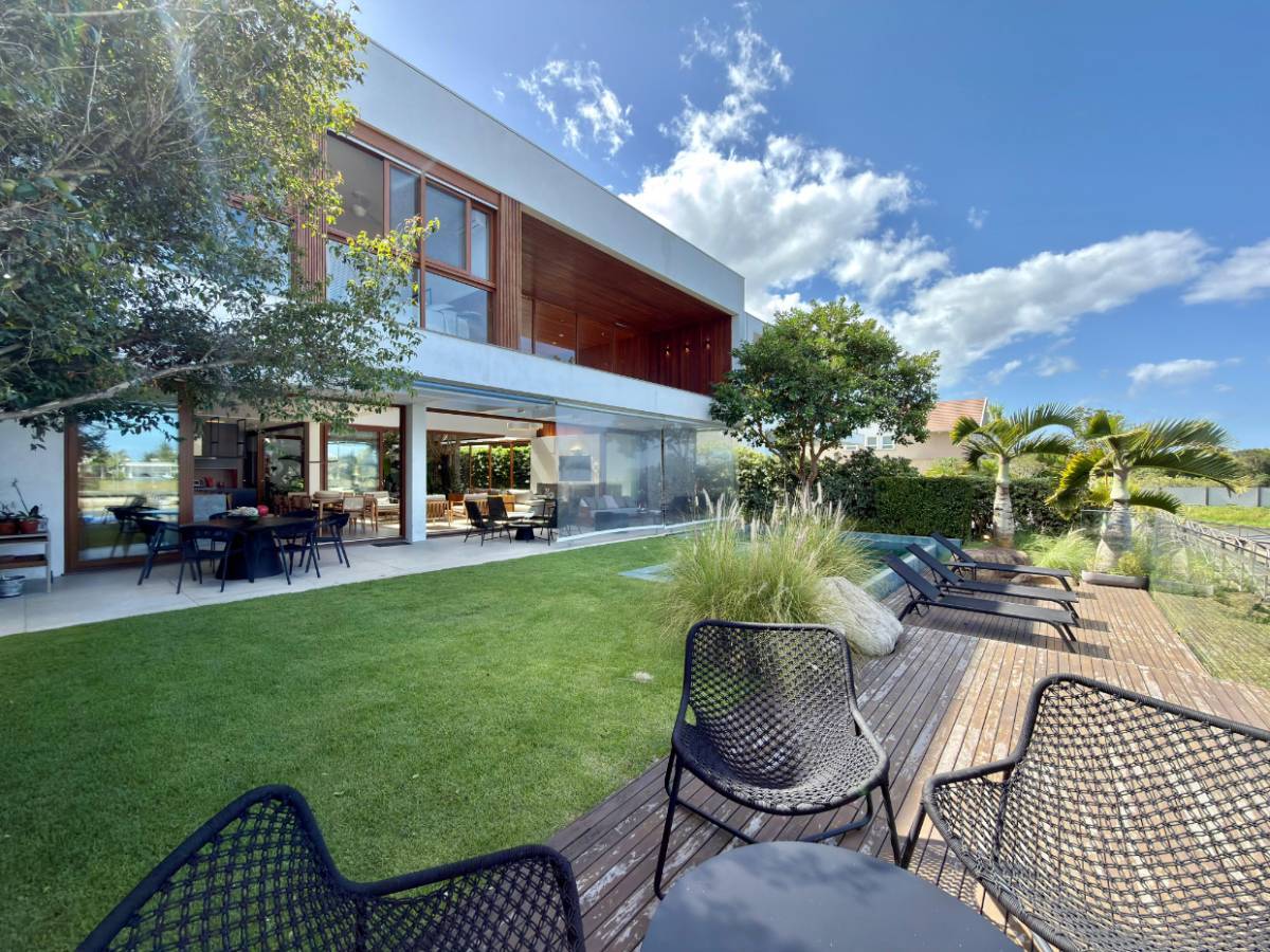Casa em Condomínio 5 dormitórios para venda, Velas da Marina em Capão da Canoa | Ref.: 16551